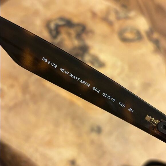 Ray-Ban New Wayfarer Tortoise Shell Sunglasses - Picture 4 of 9